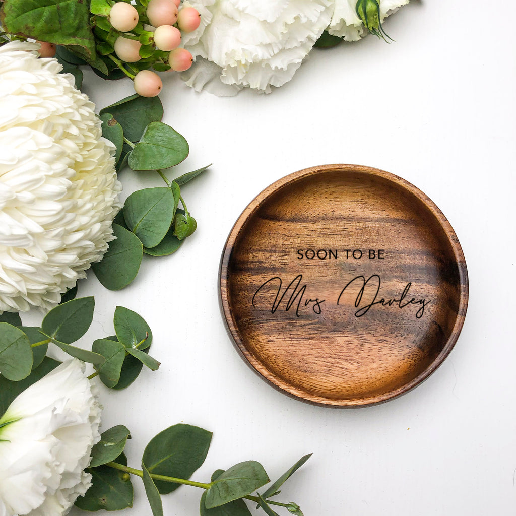 Wooden hot sale ring dish